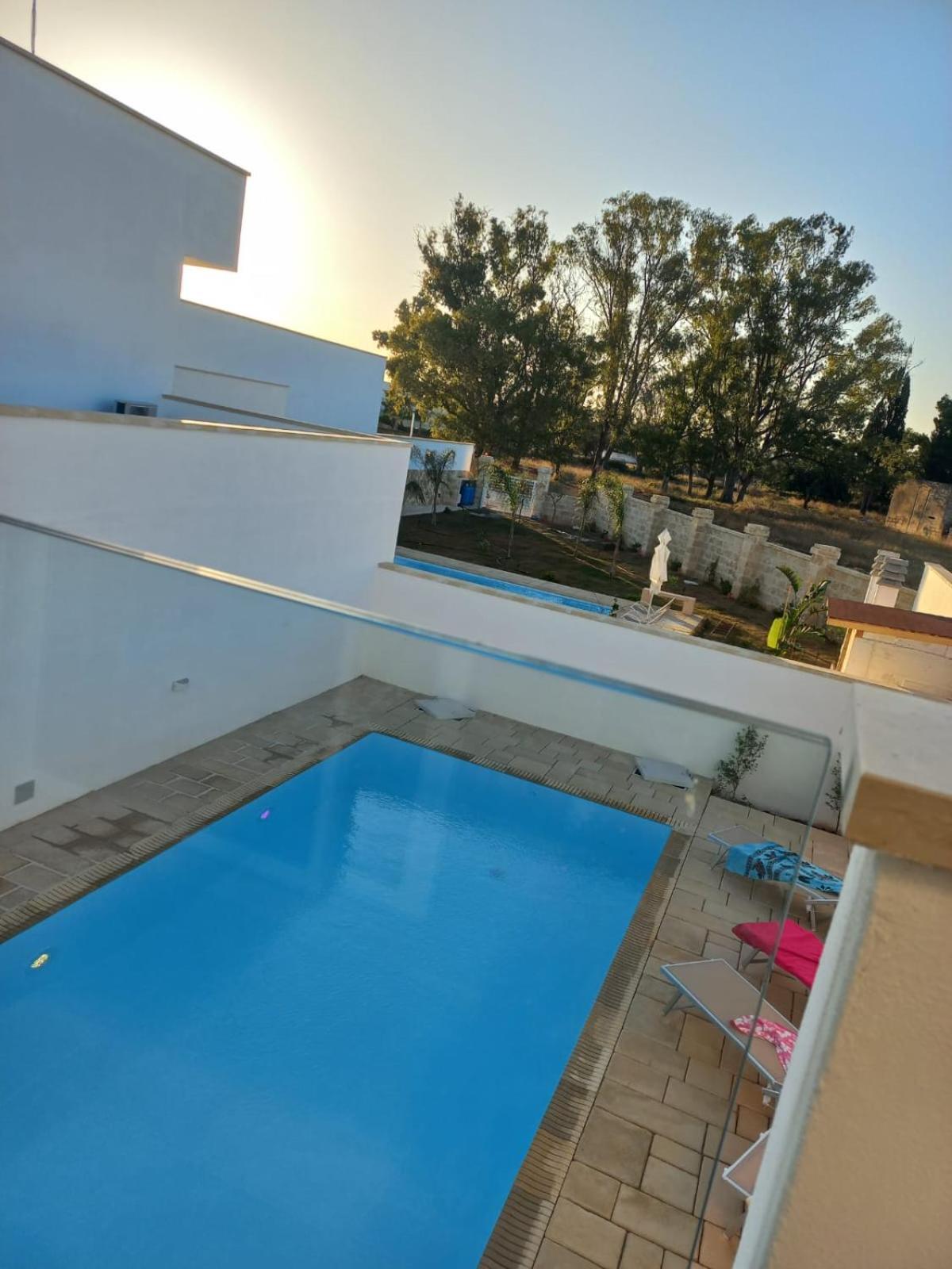 Villa Tre Cuori Con Piscina Privata Torre Lapillo - Villaggio Boncore Exterior foto